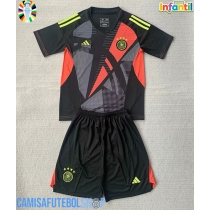 Camisa de time de futebol Alemanha Goleiro Replicas 1º Equipamento Infantil Europeu 2024 Manga Curta (+ Calças curtas)